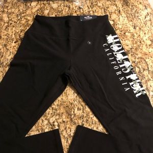 Hollister ladies leggings Size M